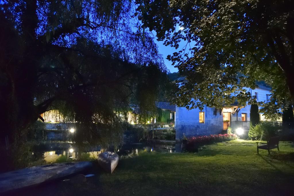 ホテル Moulin De Vigonac Valeuil エクステリア 写真
